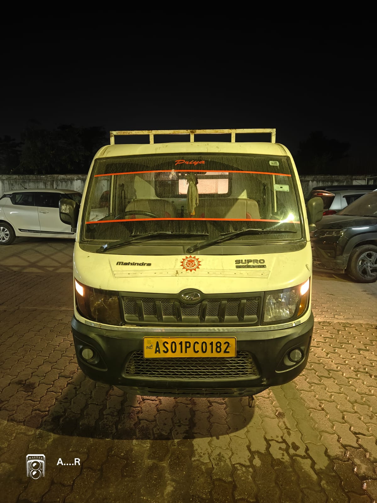 Mahindra Supro
